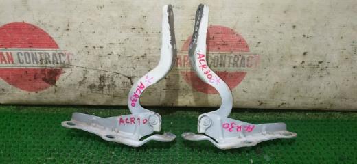 Петля капота Toyota Estima 2002