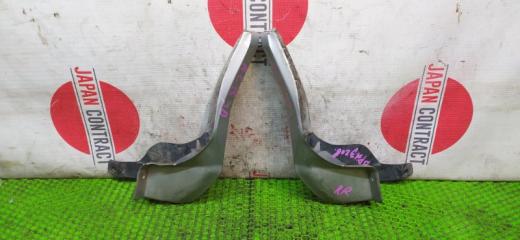 Брызговик Toyota Estima 2002