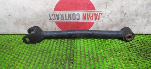 Запчасть рычаг подвески задний Nissan Cedric 2004