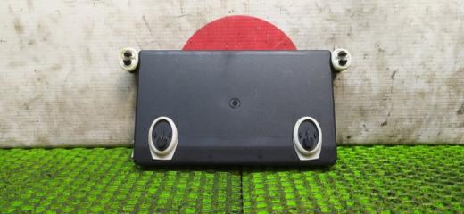 Блок управления дверьми передний правый Mercedes Benz E-Class 2004 Б/У Блок управления дверьми передний правый Mercedes Benz E-Class 2004