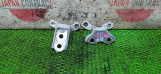 Петля двери задняя правая Toyota Land Cruiser Prado 2004 Б/У Петля двери задняя правая Toyota Land Cruiser Prado 2004