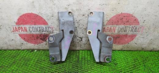 Запчасть петля капота Nissan Pulsar 1998