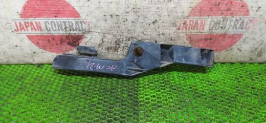 Клипса бампера левая Toyota Ipsum 2004 Б/У Клипса бампера левая Toyota Ipsum 2004