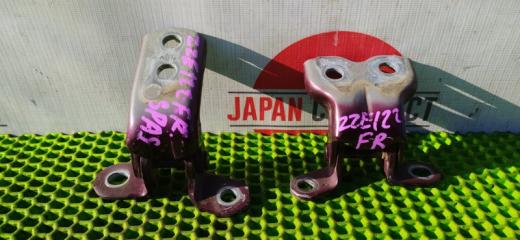 Петля двери передняя правая Toyota Corolla Fielder 2003