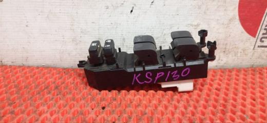 Фото запчасти блок управления стеклоподъемниками Toyota Vitz 2013 контрактная запчасть Запчасть блок управления стеклоподъемниками Toyota Vitz 2013