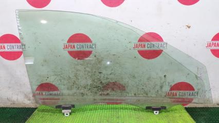 Стекло боковое переднее правое Toyota Corolla Runx 2004