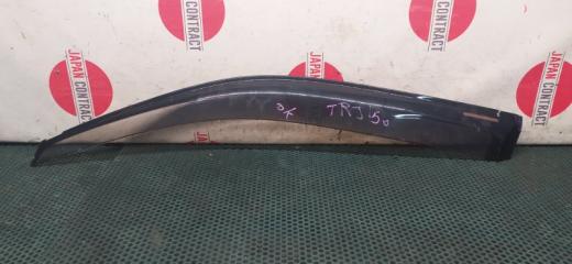 Ветровик Toyota Land Cruiser Prado 2014 контрактная Ветровик Toyota Land Cruiser Prado 2014