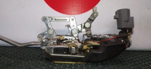 Запчасть замок дверной передний правый Toyota Corona Exiv 1994