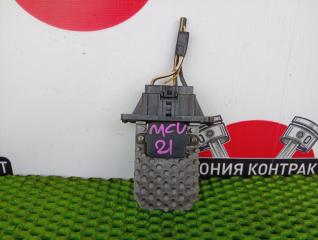 Фото запчасти реостат печки Toyota Camry 2000 контрактная запчасть Запчасть реостат печки Toyota Camry 2000