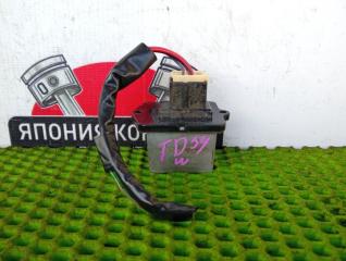Запчасть реостат печки Suzuki Escudo 2005