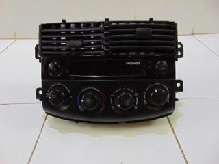 Запчасть блок (консоль) управления климатической установкой TOYOTA SIENNA 2008