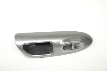 Запчасть кнопка стеклоподъемника задняя правая NISSAN JUKE 2011