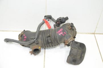 Запчасть патрубок воздушного фильтра TOYOTA CAMRY 2011