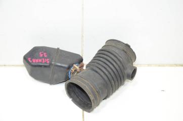 Запчасть патрубок воздушного фильтра TOYOTA SIENNA 2011