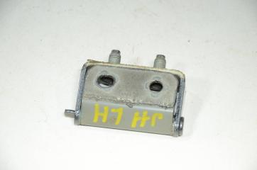 Фото запчасти петля багажника NISSAN QASHQAI 2017 Б/У запчасть Запчасть петля багажника NISSAN QASHQAI 2017