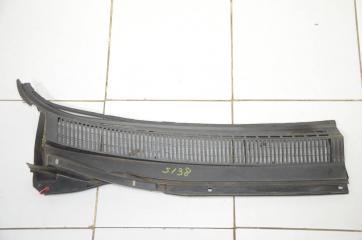 Запчасть жабо решетка правое PONTIAC VIBE 2004