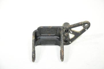 Запчасть кронштейн опоры двс Lifan Solano 2