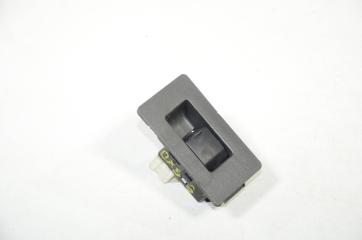 Фото запчасти кнопка стеклоподъемника задняя правая INFINITI QX56 2005 контрактная запчасть Запчасть кнопка стеклоподъемника задняя правая INFINITI QX56 2005