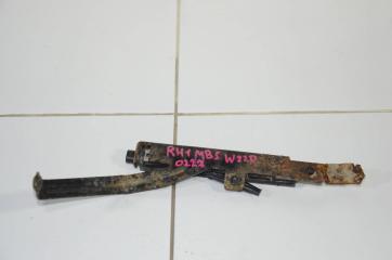 Запчасть кронштейн антенны правый передний правый Mercedes-Benz S-class 2001