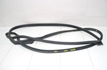 Уплотнитель двери передний правый NISSAN MURANO 2015+