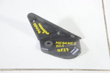 Запчасть накладка крыла (уголок) передняя правая RENAULT MEGANE 2007