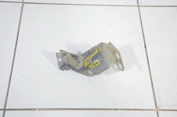 Запчасть кронштейн крыла передний правый RENAULT MEGANE 2007