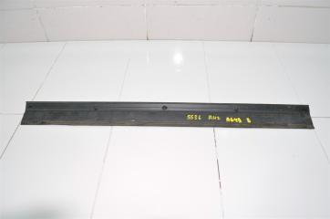 Уплотнитель двери задний правый NISSAN MURANO 2015+