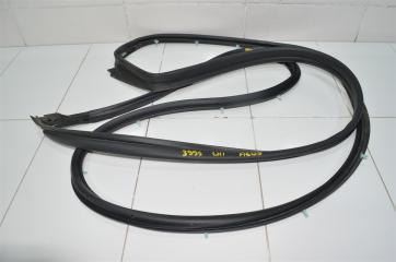 Уплотнитель двери передний левый NISSAN MURANO 2015+