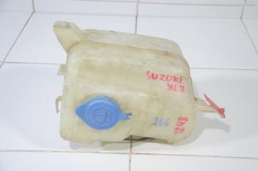 Запчасть бачок омывателя Suzuki Grand Vitara XL-7 1998+