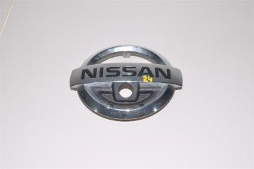 Запчасть эмблема передняя NISSAN X-TRAIL 2013+