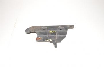 Запчасть кронштейн правый HUMMER H3 2005-2010
