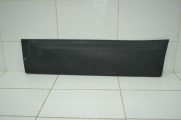 Запчасть накладка двери задняя левая Nissan Qashqai+2 2008+