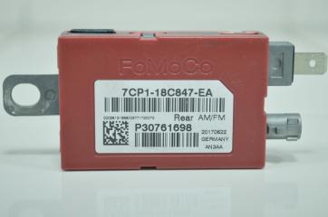 Запчасть усилитель антенны FORD KUGA 2012+