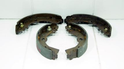 Запчасть тормозные колодки задние NISSAN SUNNY 1990+