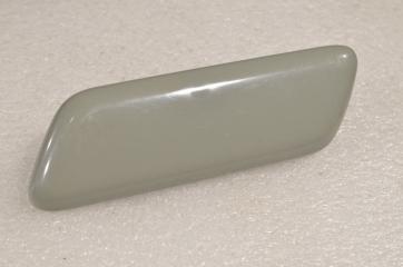 Крышка омывателя фар передняя левая TOYOTA RAV4 новая Крышка омывателя фар передняя левая TOYOTA RAV4