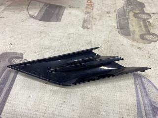 Накладка решетки радиатора передняя правая TOYOTA CAMRY