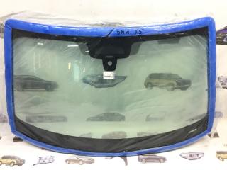 Лобовое стекло BMW X5