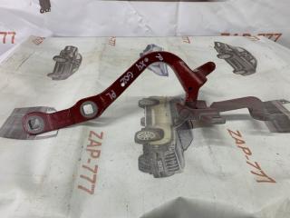 Петля крышки багажника правая BMW X4