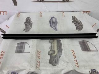 Уплотнитель шахты стекла передний правый BMW X6