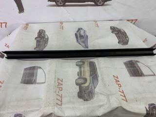 Уплотнитель шахты стекла передний левый BMW X6