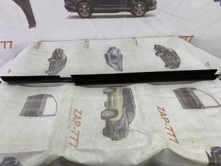 Уплотнитель шахты стекла задний правый BMW X3