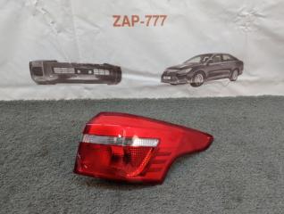 Запчасть фонарь задний правый FORD Focus