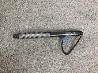 Амортизатор багажника правый BMW 7