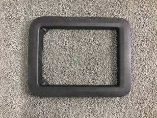 Накладка задняя BMW 7 Б/У Накладка задняя BMW 7