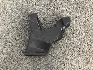 Водосток передний правый BMW 7