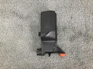 Воздушный резонатор BMW 7