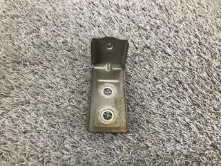 Кронштейн крыла BMW 7