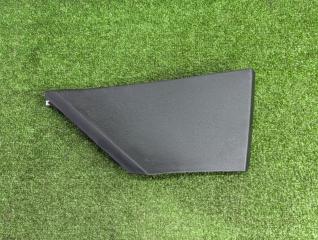 Накладка правая KIA CEED контрактная Накладка правая KIA CEED