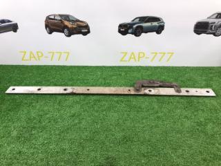 Запчасть кронштейн Mercedes Benz W213