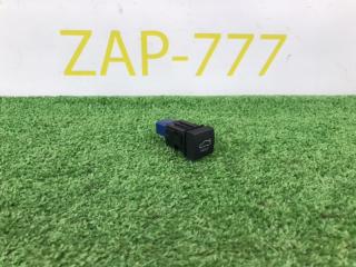 Кнопка открывания багажника TOYOTA CAMRY